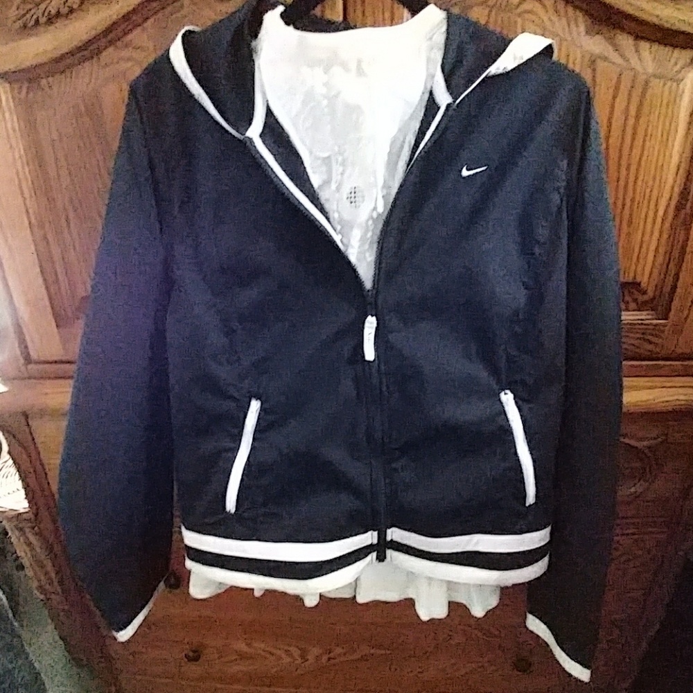 Nike, 2 zipper-pocket, zip hooded jacket